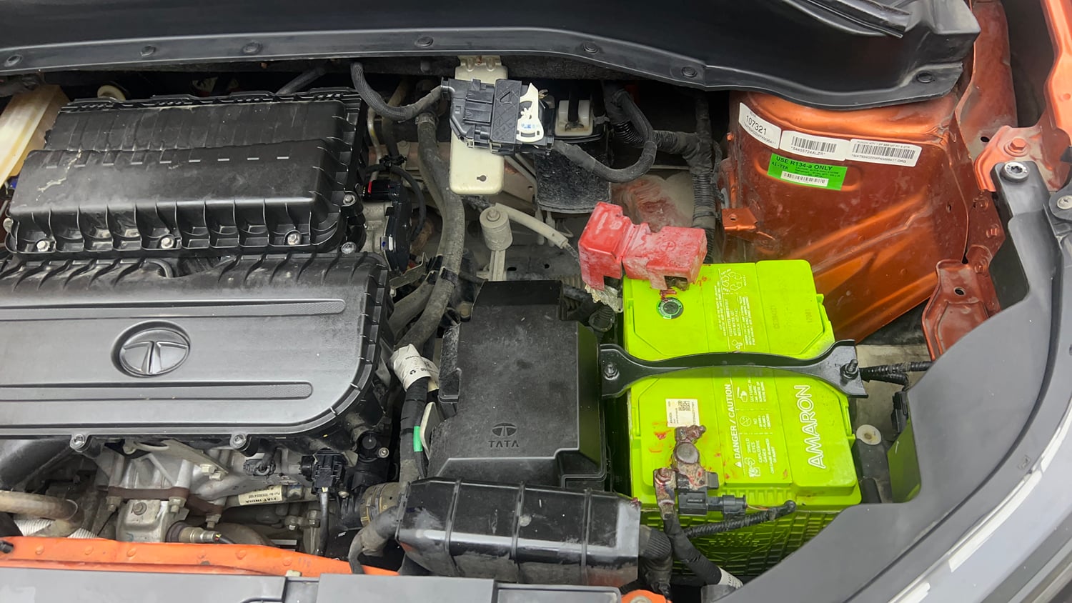 Used 2021 Tata Punch Adventure Rhythm Pack MT Petrol Manual engine ENGINE LEFT SIDE VIEW