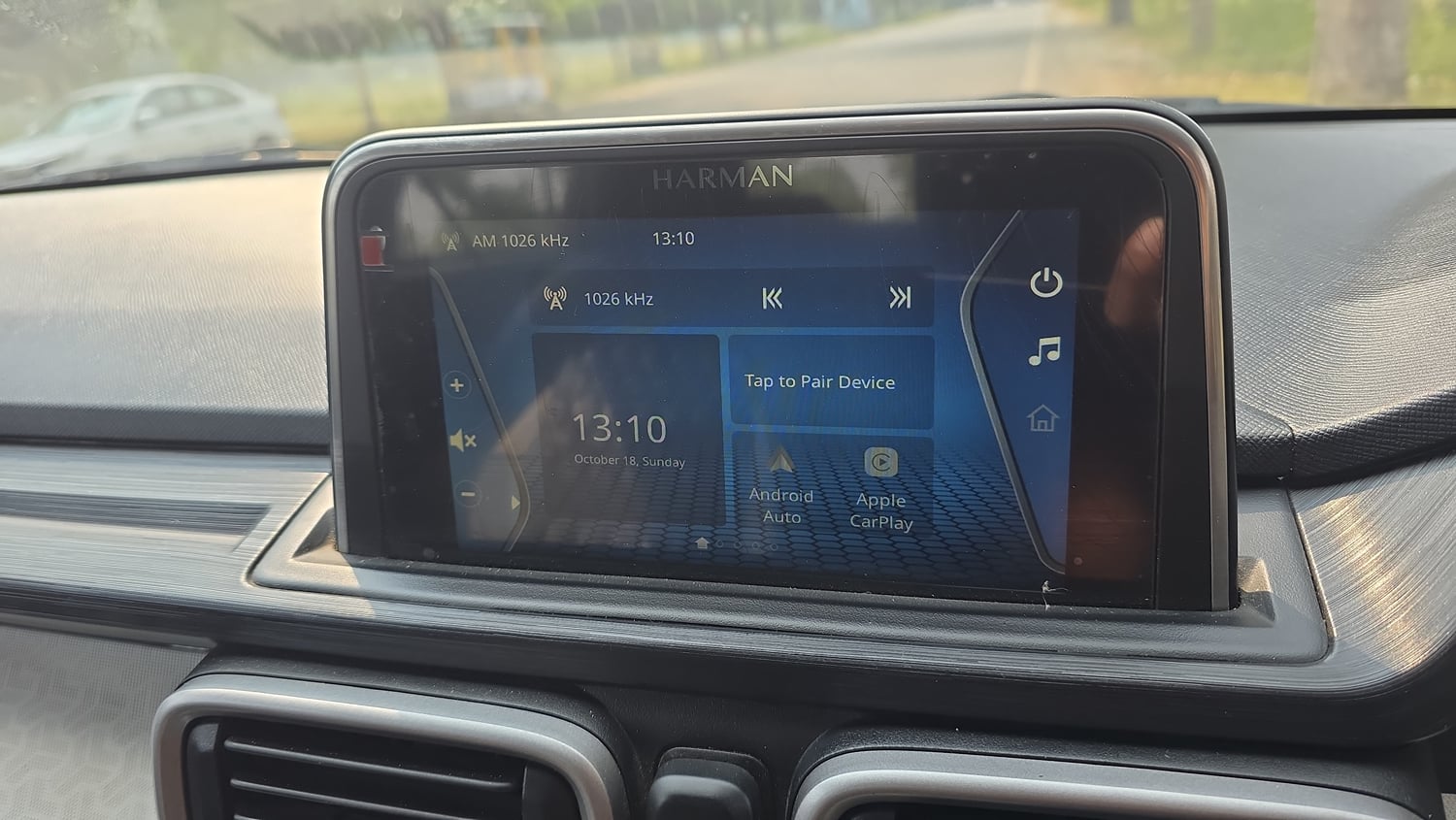 Used 2023 Tata Punch Accomplished MT Petrol Manual top_features Touch screen infotainment system