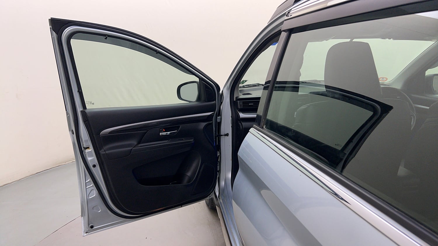 Used 2023 Maruti Suzuki XL6 Alpha MT Petrol Petrol Manual interior LEFT FRONT DOOR OPEN VIEW