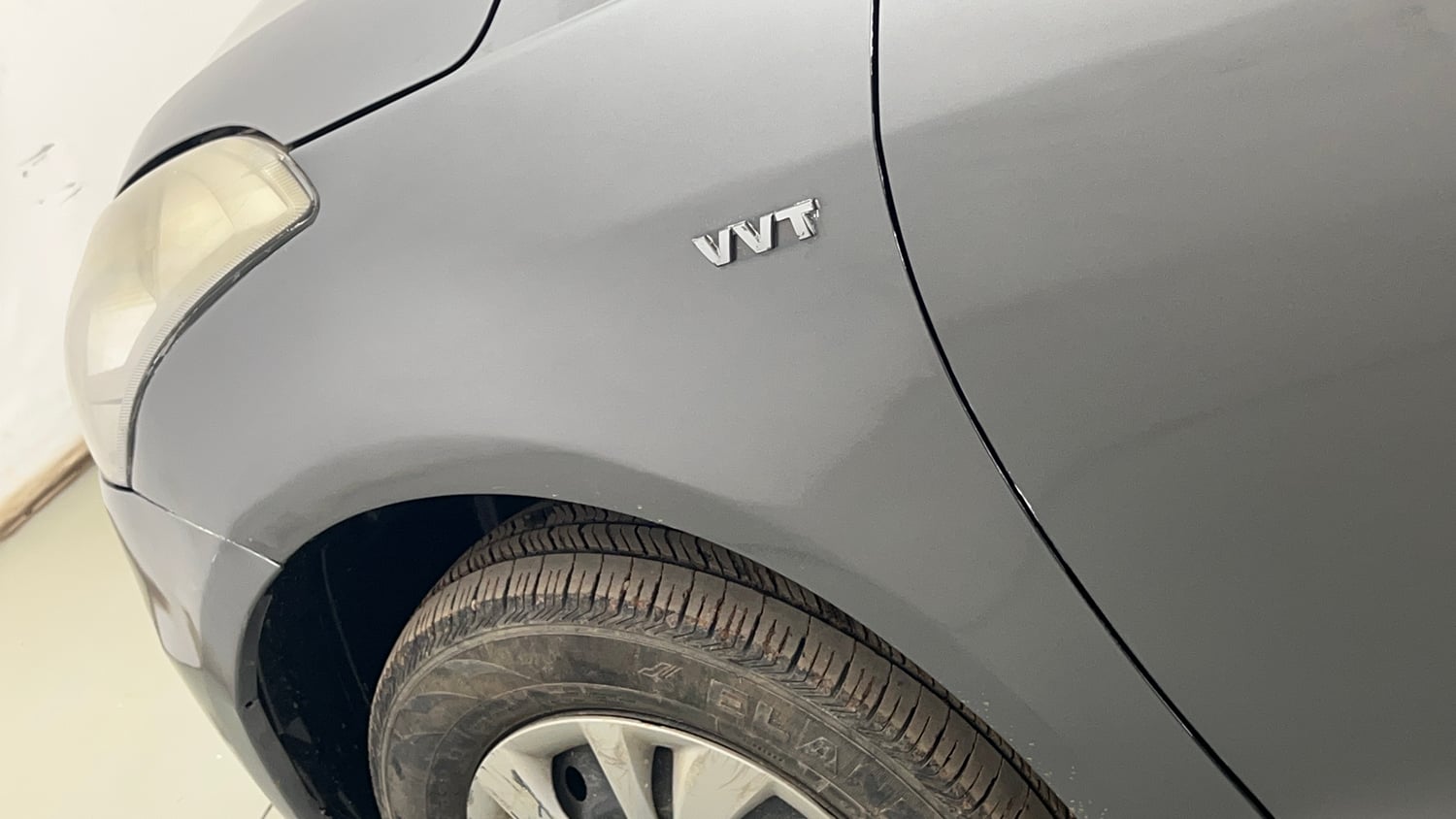 Used 2015 Maruti Suzuki Swift VXi Petrol Manual dents MINOR DENT