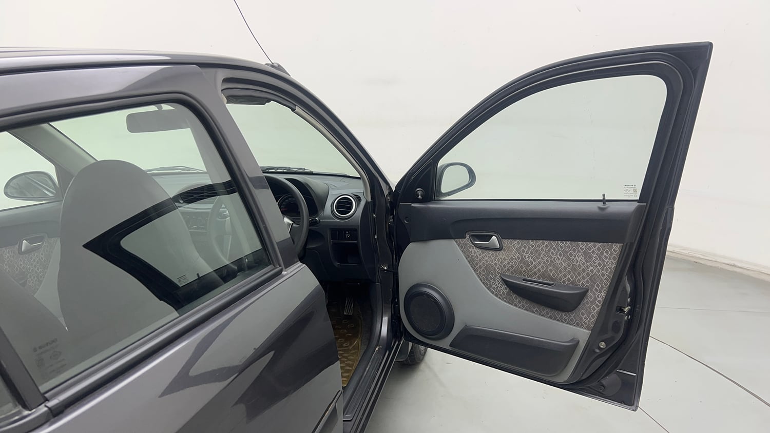 Used 2017 Maruti Suzuki Alto 800 VXi Petrol Manual interior RIGHT FRONT DOOR OPEN VIEW