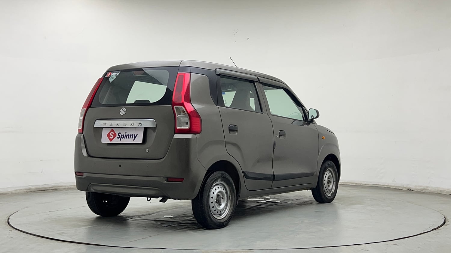 Used 2019 Maruti Suzuki Wagon R LXi 1.0 CNG Cng Manual exterior RIGHT REAR CORNER VIEW