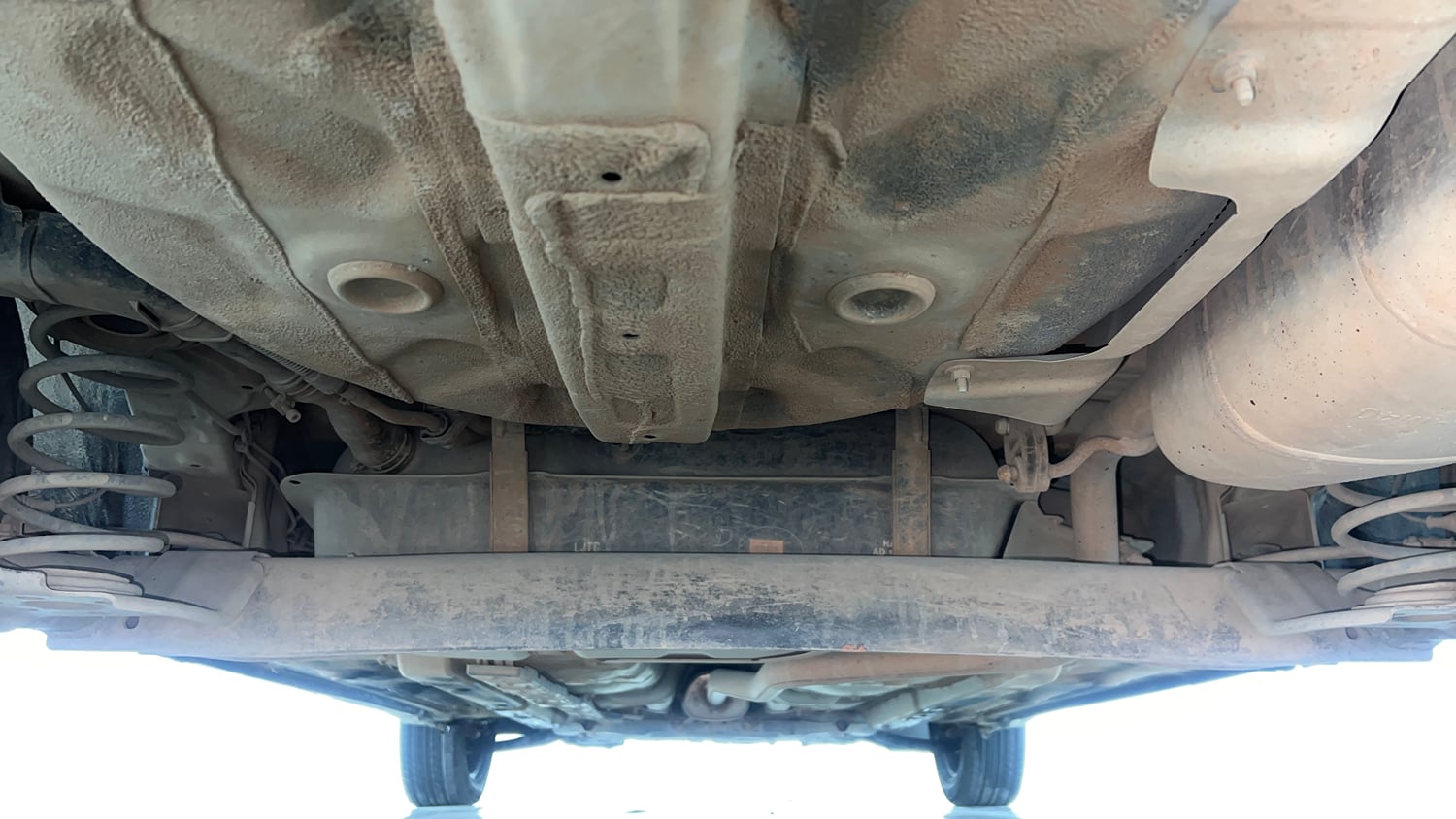 Used 2017 Hyundai Xcent S 1.1 CRDi Diesel Manual extra REAR UNDERBODY VIEW (TAKEN FROM REAR)