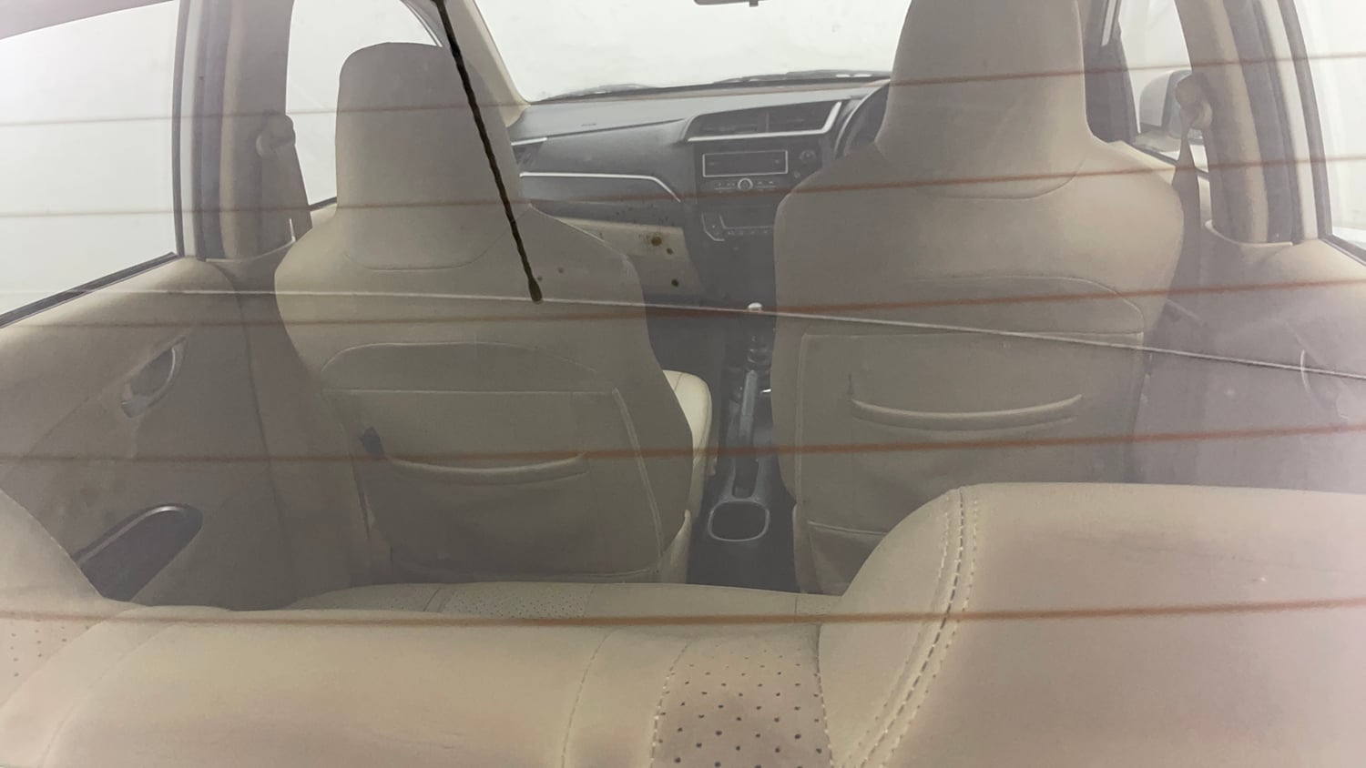 Used 2017 Honda Amaze 1.2 SX i-VTEC Petrol Manual top_features Rear defogger