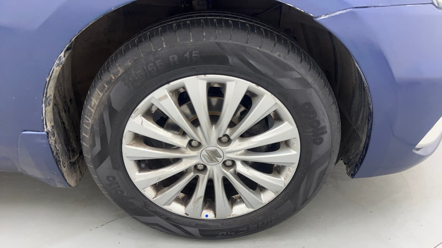 Used 2021 Maruti Suzuki Ciaz Zeta 1.5 Petrol Manual tyres RIGHT FRONT TYRE RIM VIEW