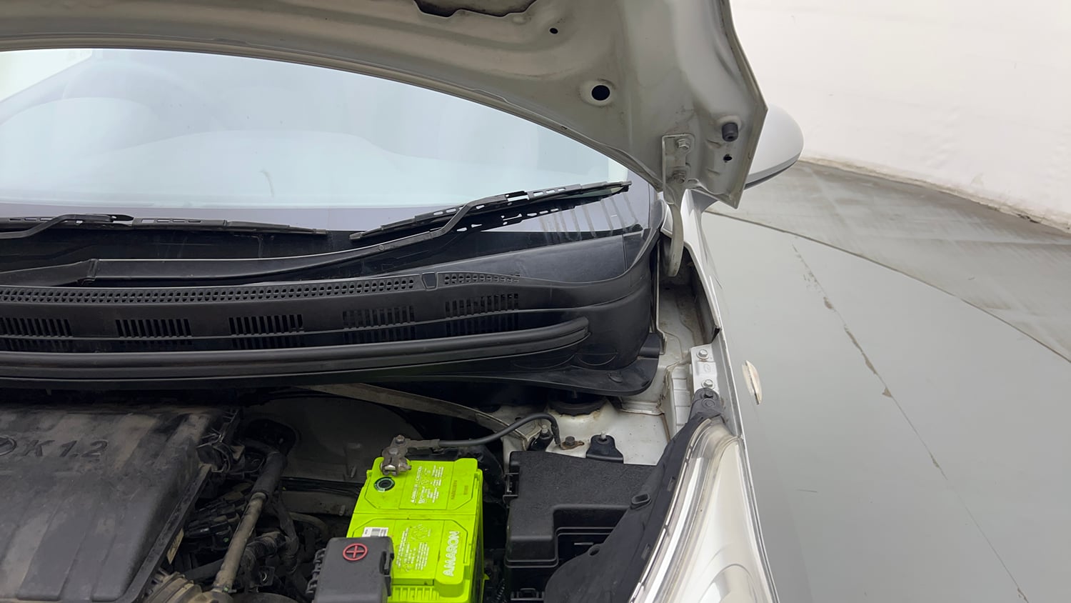 Used 2013 Hyundai Grand i10 Magna 1.2 Kappa VTVT Petrol Manual engine ENGINE LEFT SIDE HINGE & APRON VIEW