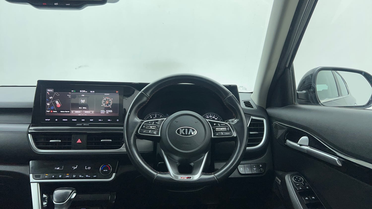 Used 2021 Kia Seltos GTX Plus 1.4 DCT Petrol Automatic interior STEERING VIEW