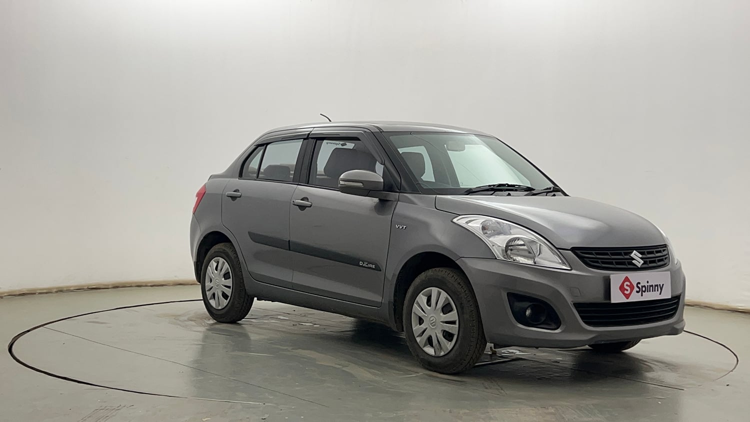 Used 2014 Maruti Suzuki Swift Dzire VXI Petrol Manual exterior RIGHT FRONT CORNER VIEW