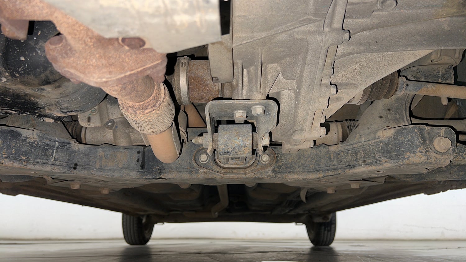 Used 2019 Hyundai Santro Era Executive Petrol Manual extra FRONT LEFT UNDERBODY VIEW