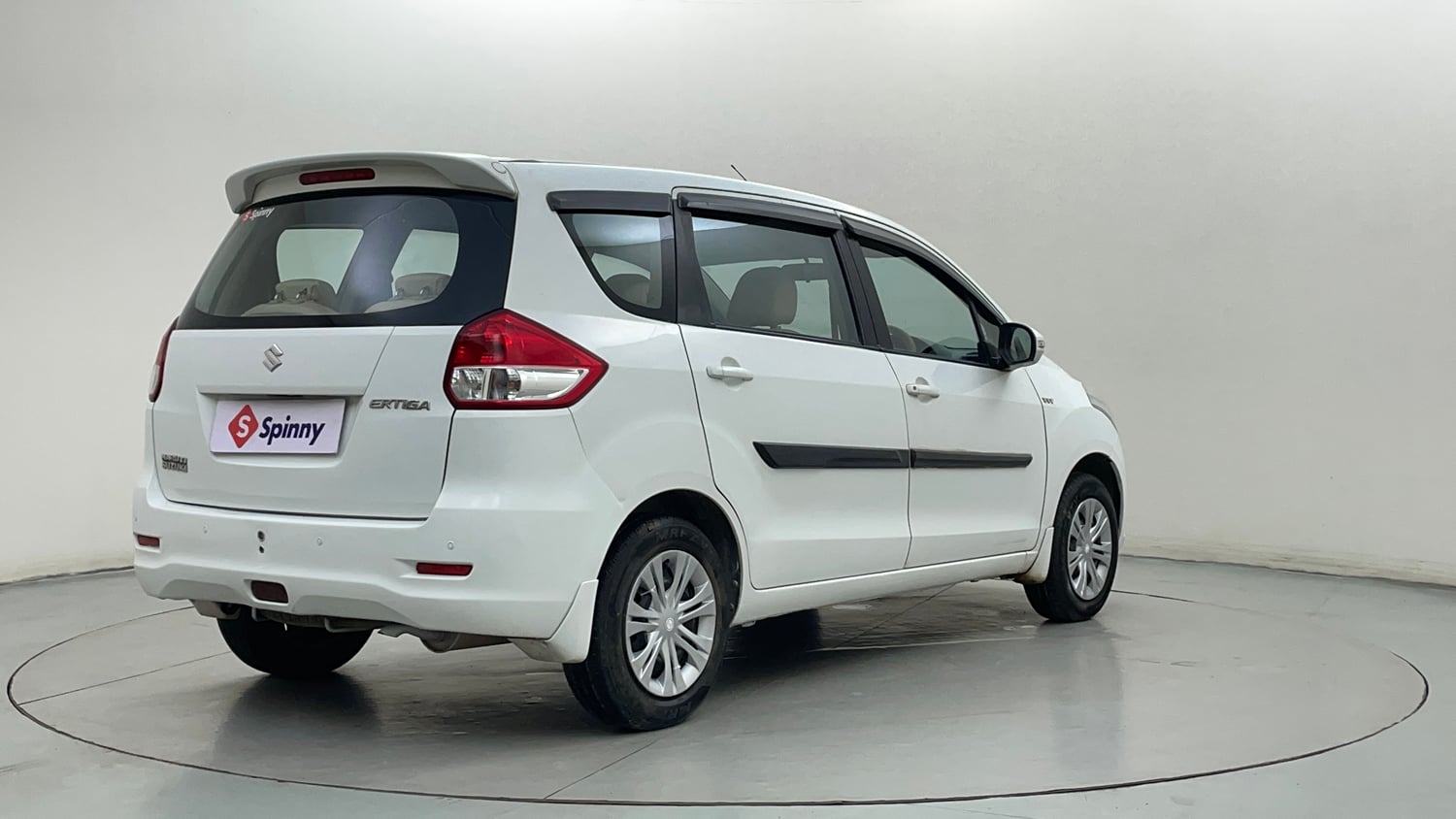 Used 2013 Maruti Suzuki Ertiga Vxi Petrol Manual exterior RIGHT REAR CORNER VIEW