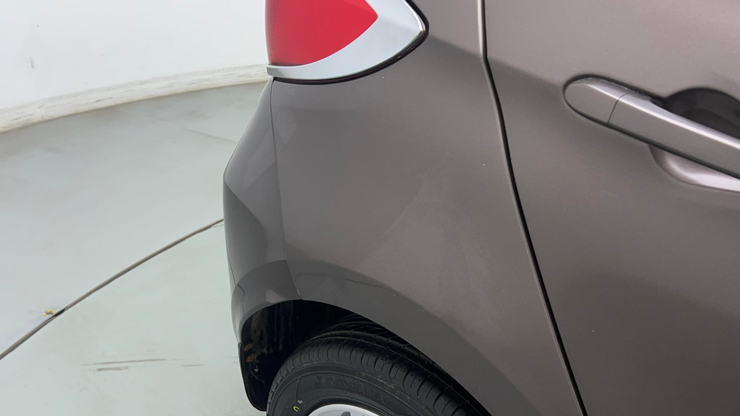 Used 2018 Tata Tiago Revotron XTA Petrol Automatic dents MINOR SCRATCH