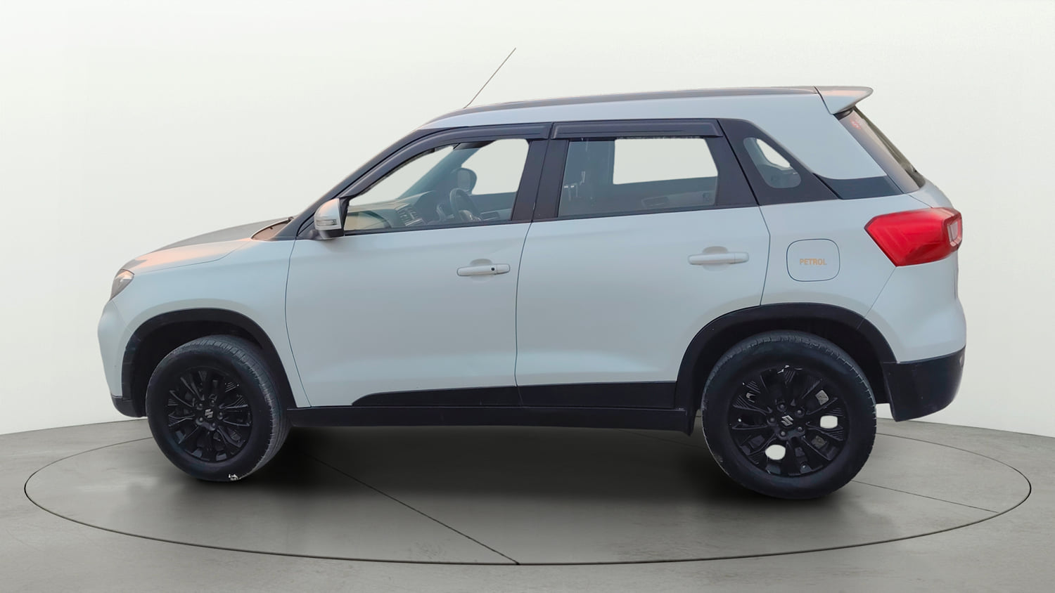 Used 2021 maruti-suzuki Vitara Brezza ZXi Petrol Manual exterior LEFT SIDE VIEW
