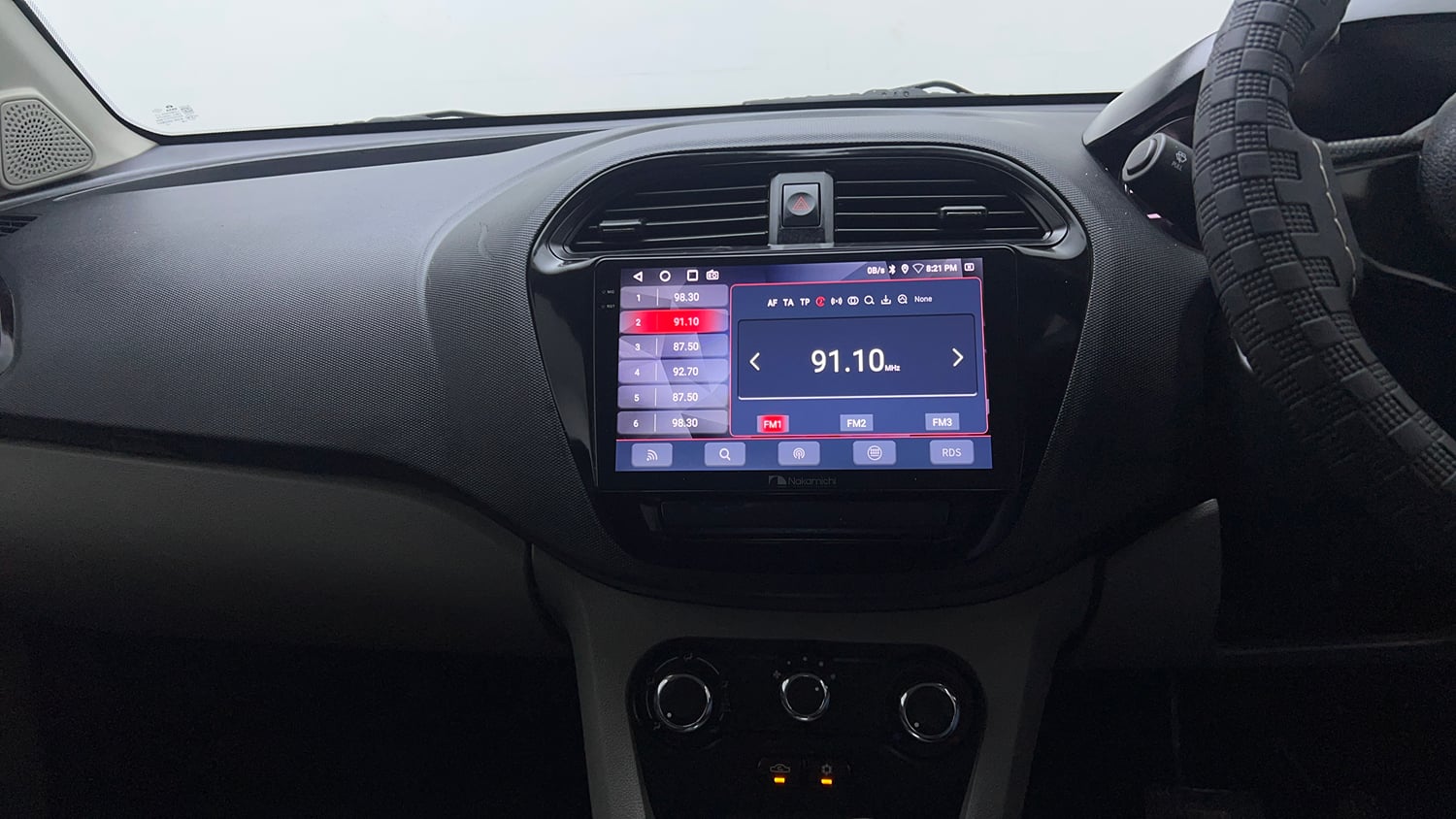 Used 2018 Tata Tiago Revotron XTA Petrol Automatic top_features Integrated (in-dash) music system