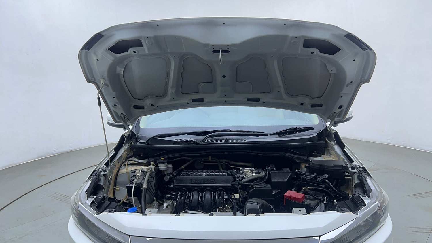 Used 2024 Honda Amaze S 1.2 Petrol CVT Petrol Automatic engine ENGINE & BONNET OPEN FRONT VIEW