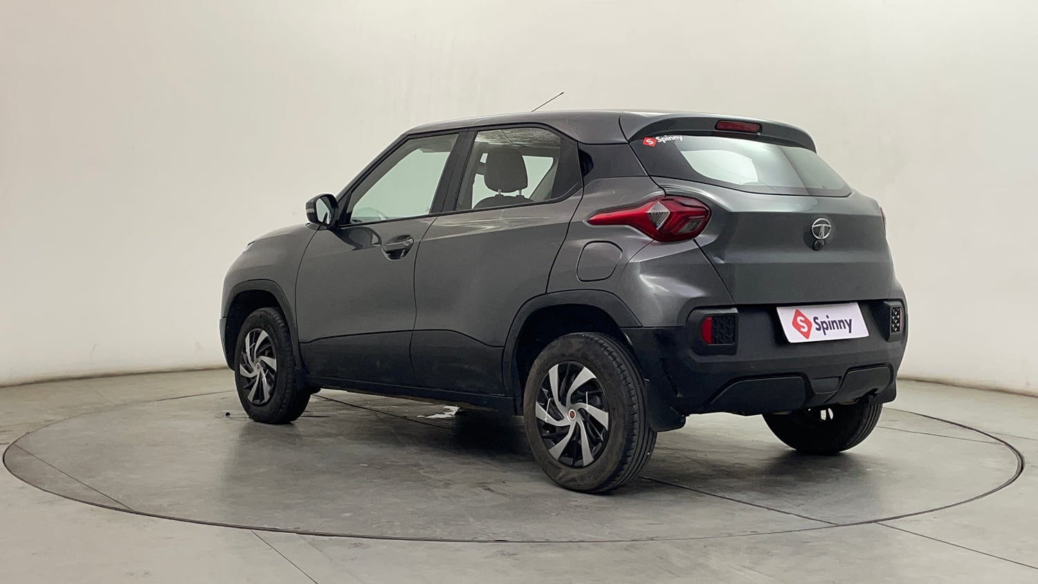 Used 2023 Tata Punch Accomplished MT Petrol Manual exterior LEFT REAR CORNER VIEW