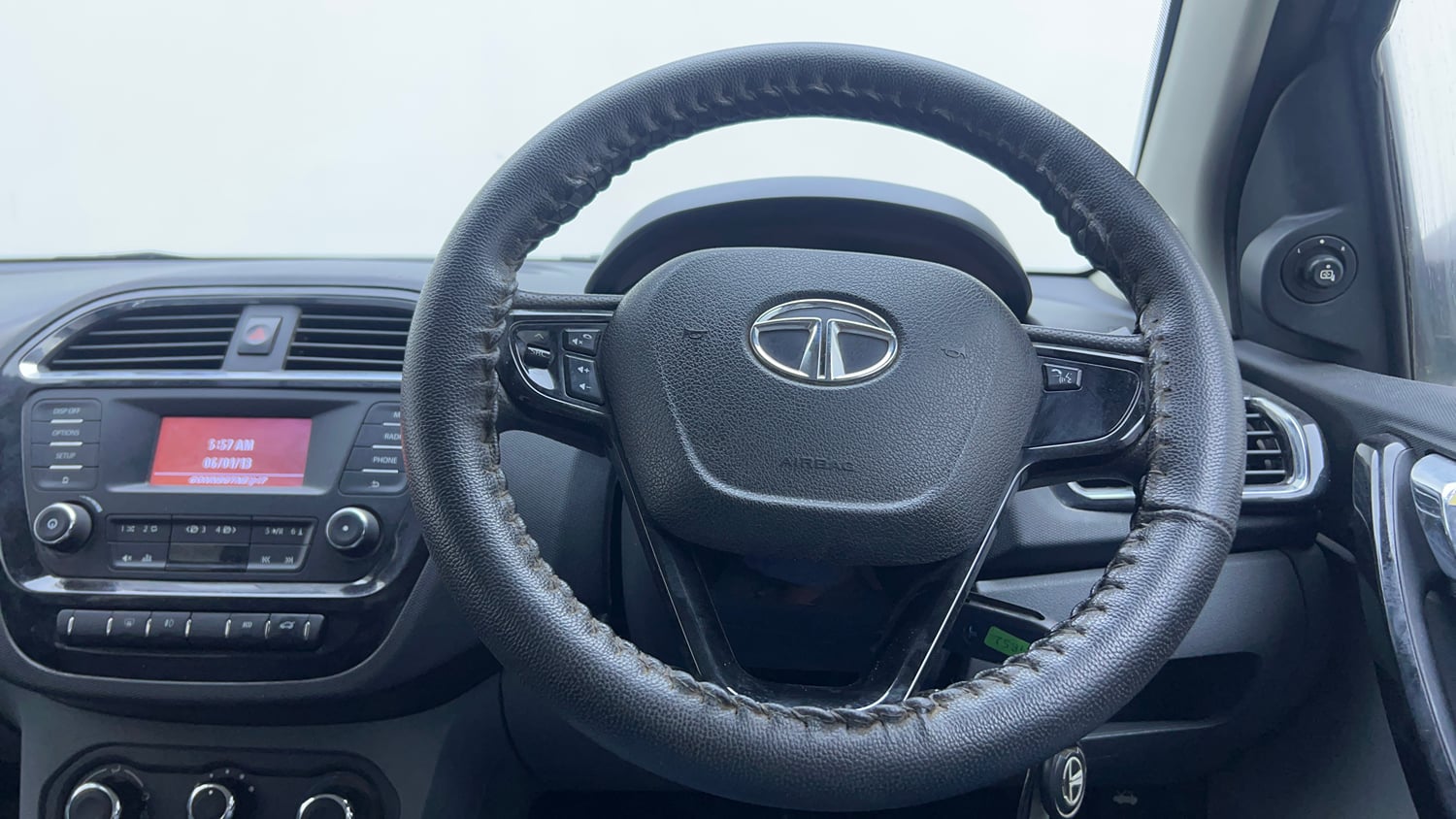 Used 2017 Tata Tigor Revotorq XZ Diesel Manual interior STEERING VIEW