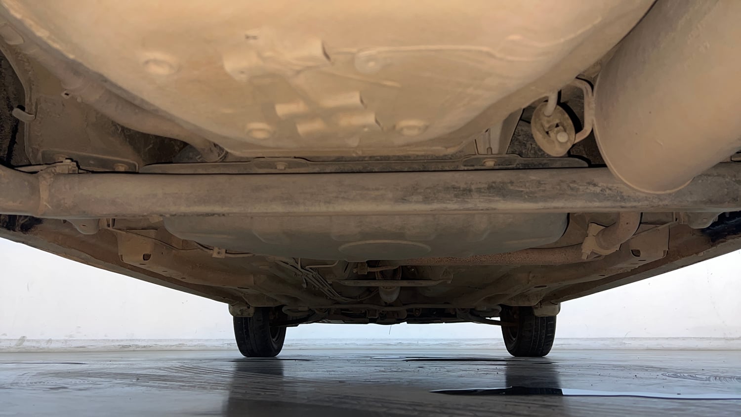 Used 2018 Tata Tiago Revotron XTA Petrol Automatic extra REAR UNDERBODY VIEW (TAKEN FROM REAR)