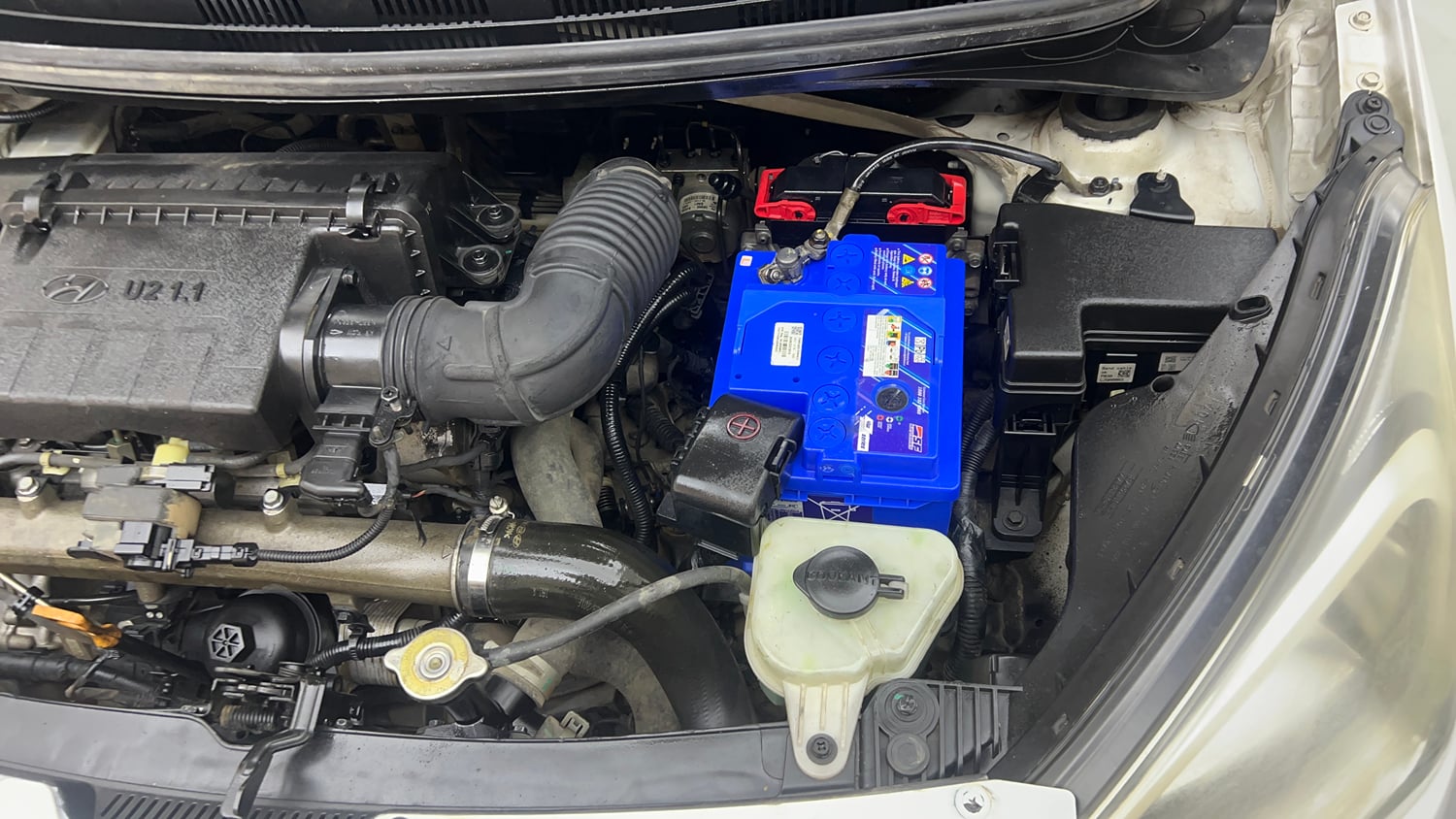 Used 2017 Hyundai Xcent S 1.1 CRDi Diesel Manual engine ENGINE LEFT SIDE VIEW