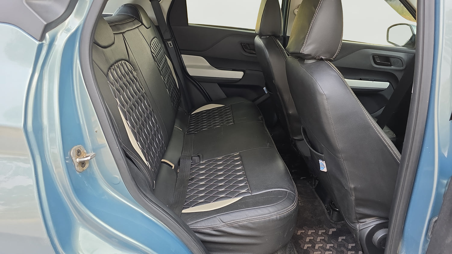 Used 2023 Tata Punch Accomplished MT Petrol Manual interior RIGHT SIDE REAR DOOR CABIN VIEW