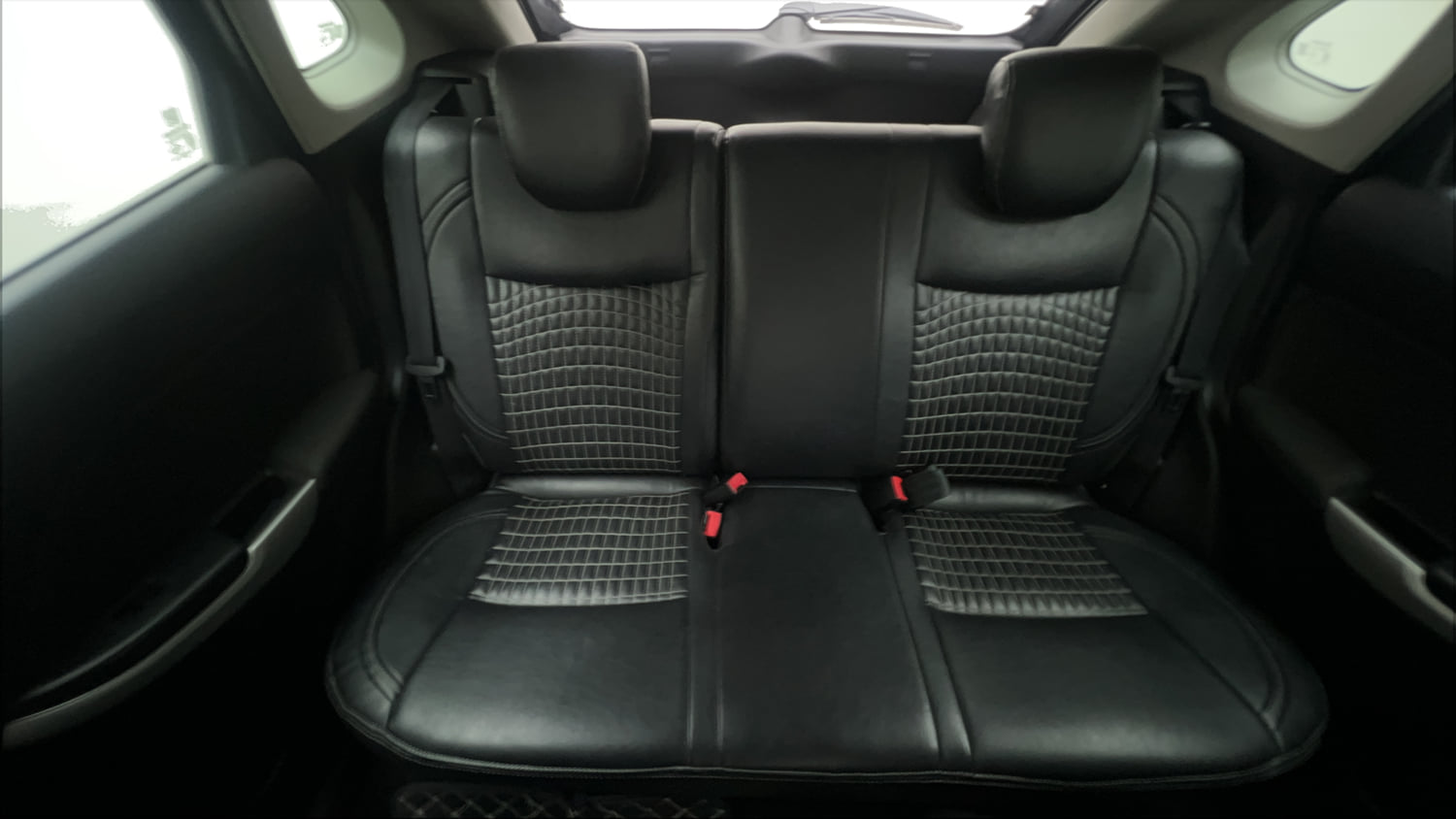 Used 2016 Maruti Suzuki Baleno Zeta 1.2 AT Petrol Automatic interior REAR SEAT CONDITION VIEW