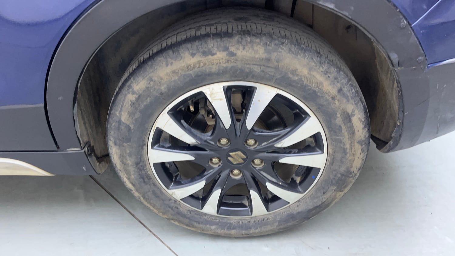 Used 2018 Maruti Suzuki S-Cross Zeta 1.3 Diesel Manual tyres LEFT REAR TYRE RIM VIEW