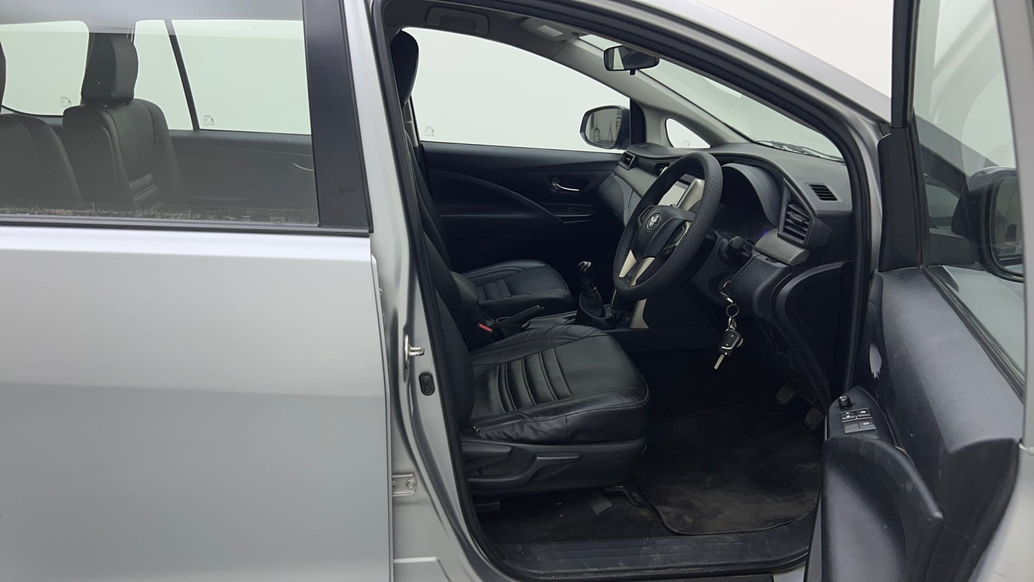 Used 2018 Toyota Innova Crysta 2.4 G 7 STR Diesel Manual interior RIGHT SIDE FRONT DOOR CABIN VIEW