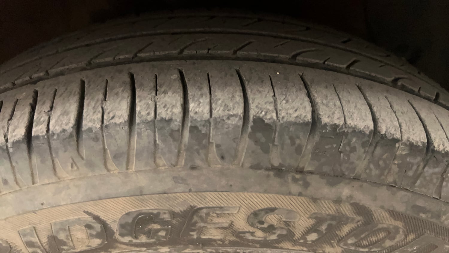 Used 2014 Hyundai Xcent S 1.2 Petrol Manual tyres RIGHT FRONT TYRE TREAD VIEW