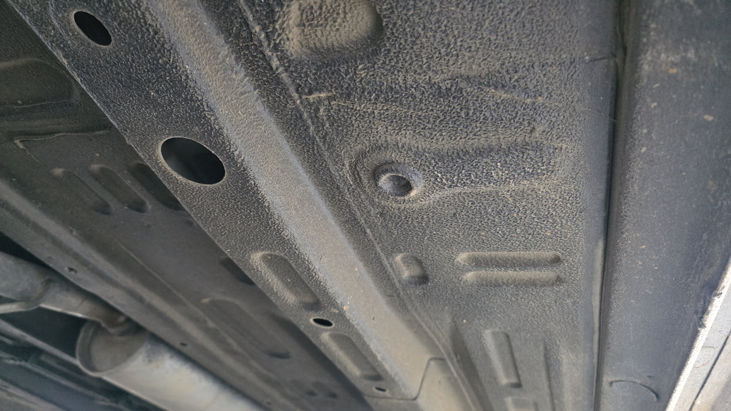 Used 2025 Tata Altroz Creative S Petrol 6DCT Petrol Automatic extra REAR RIGHT UNDERBODY VIEW