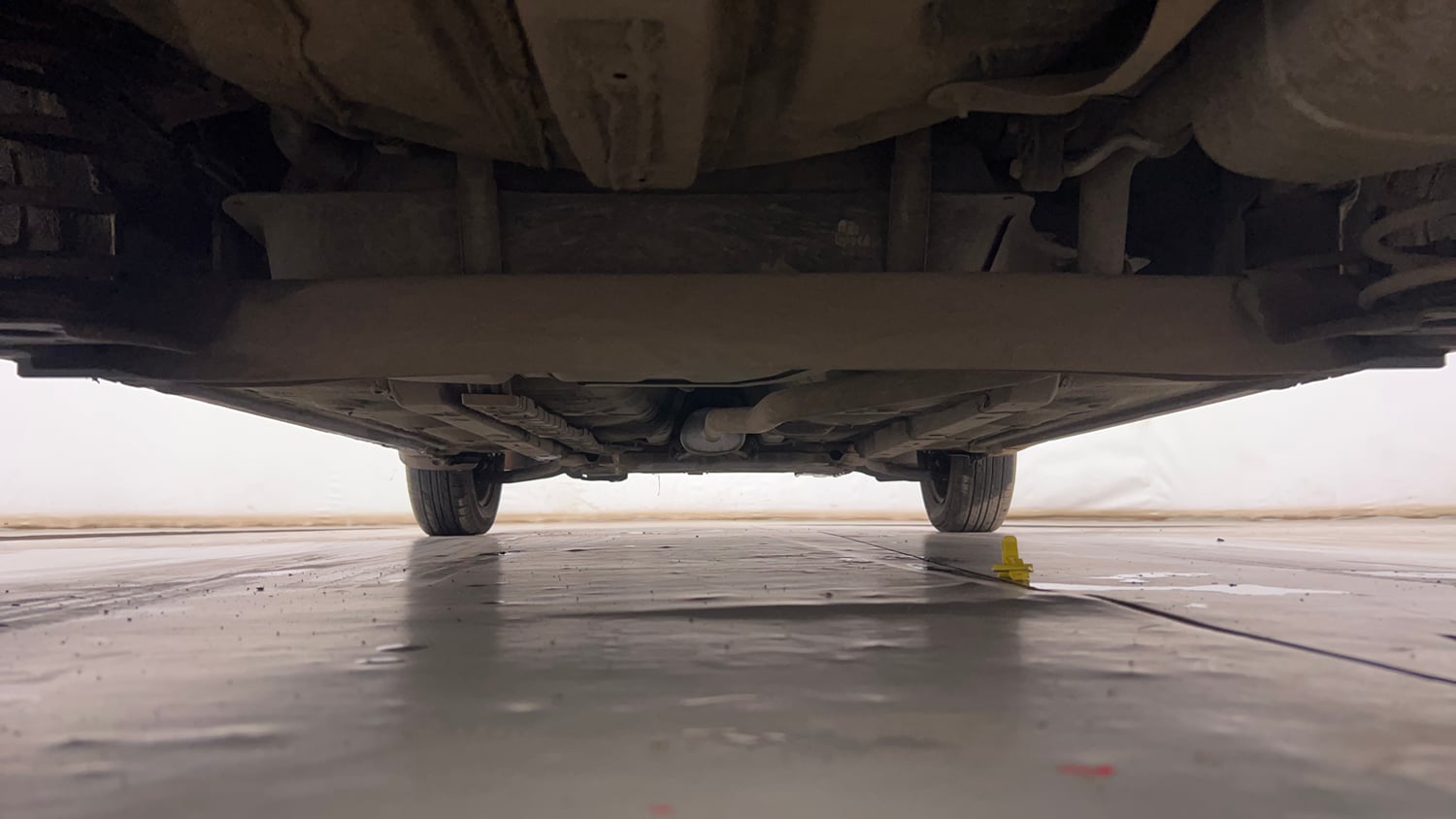 Used 2014 Hyundai Grand i10 Sportz 1.2 Kappa VTVT Petrol Manual extra REAR UNDERBODY VIEW (TAKEN FROM REAR)