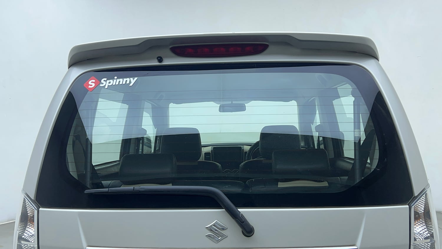 Used 2018 Maruti Suzuki Wagon R VXI+ (O) Petrol Manual top_features Rear wiper