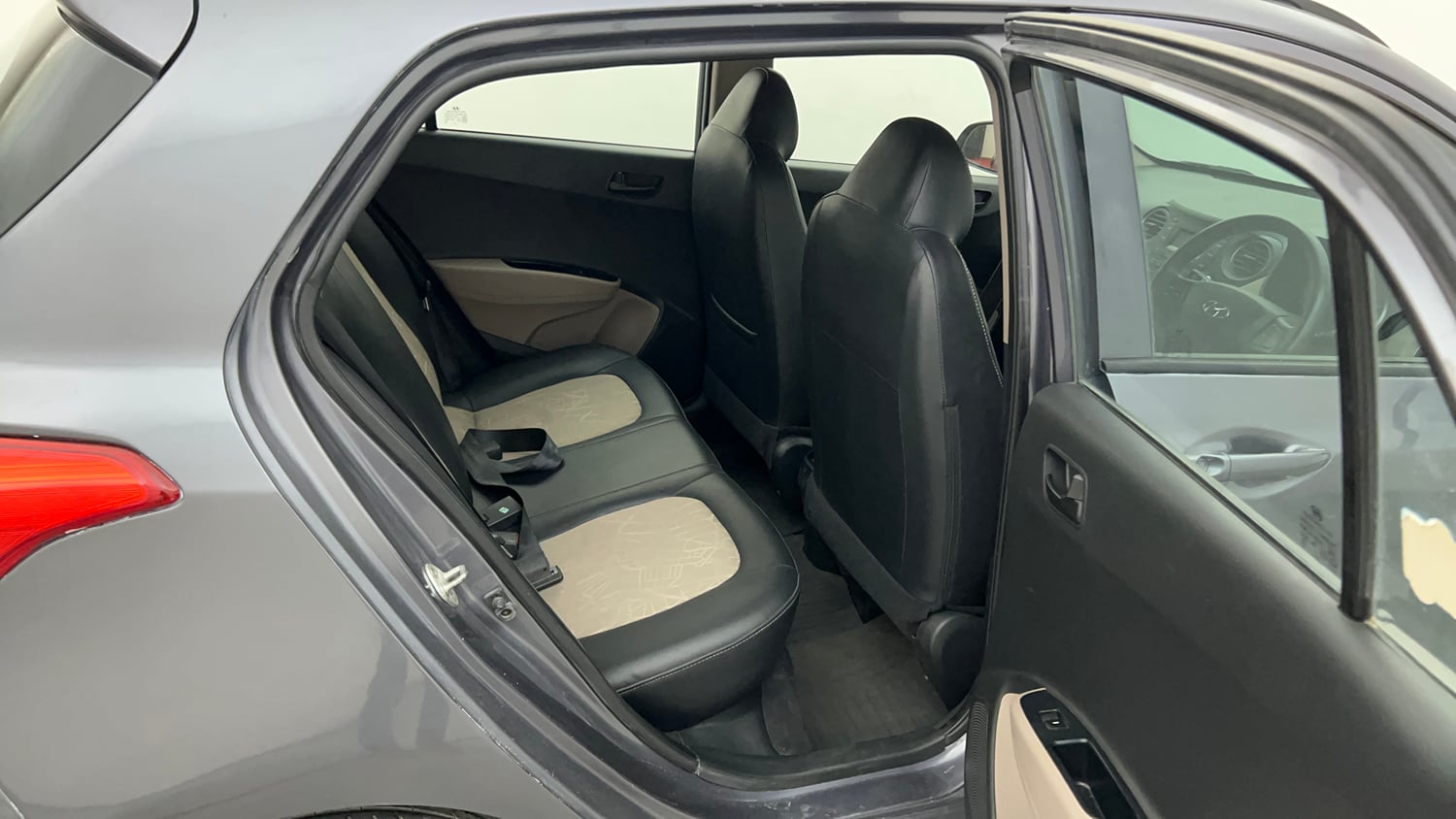 Used 2019 Hyundai Grand i10 Magna 1.2 Kappa VTVT Petrol Manual interior RIGHT SIDE REAR DOOR CABIN VIEW