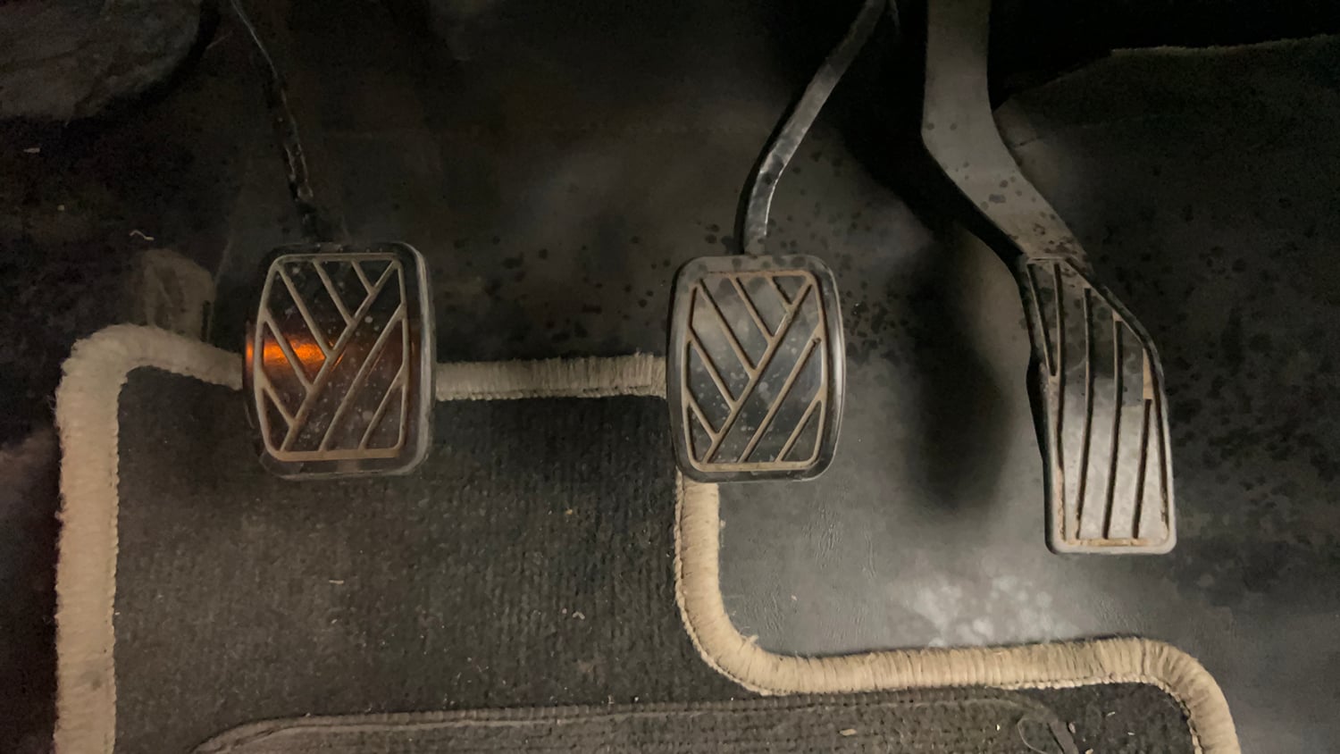 Used 2019 Maruti Suzuki Vitara Brezza [2016-2020] ZDi Plus Diesel Manual interior PEDALS VIEW