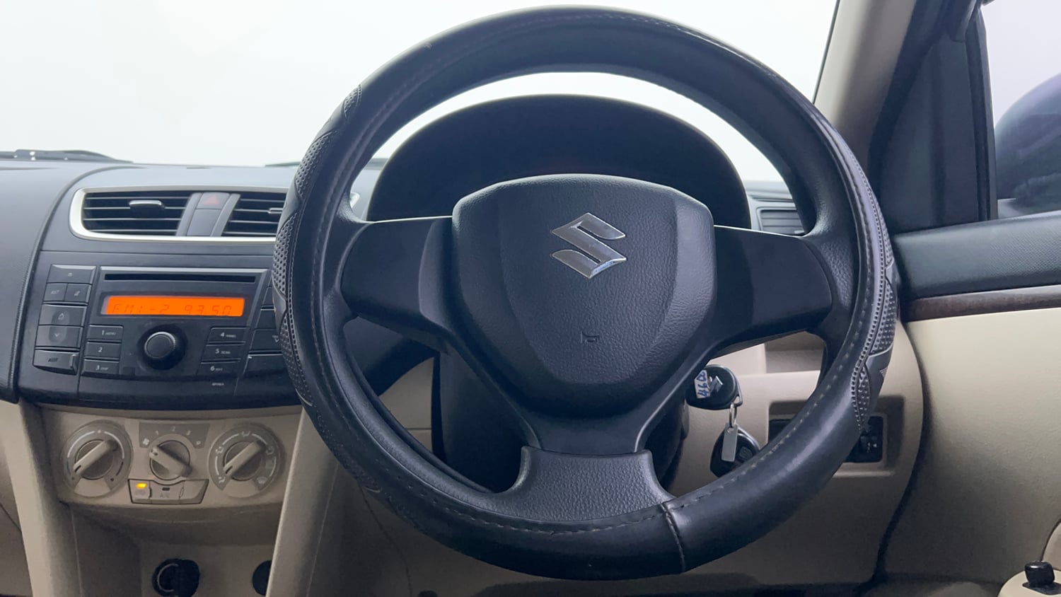 Used 2014 Maruti Suzuki Swift Dzire VXI Petrol Manual interior STEERING VIEW
