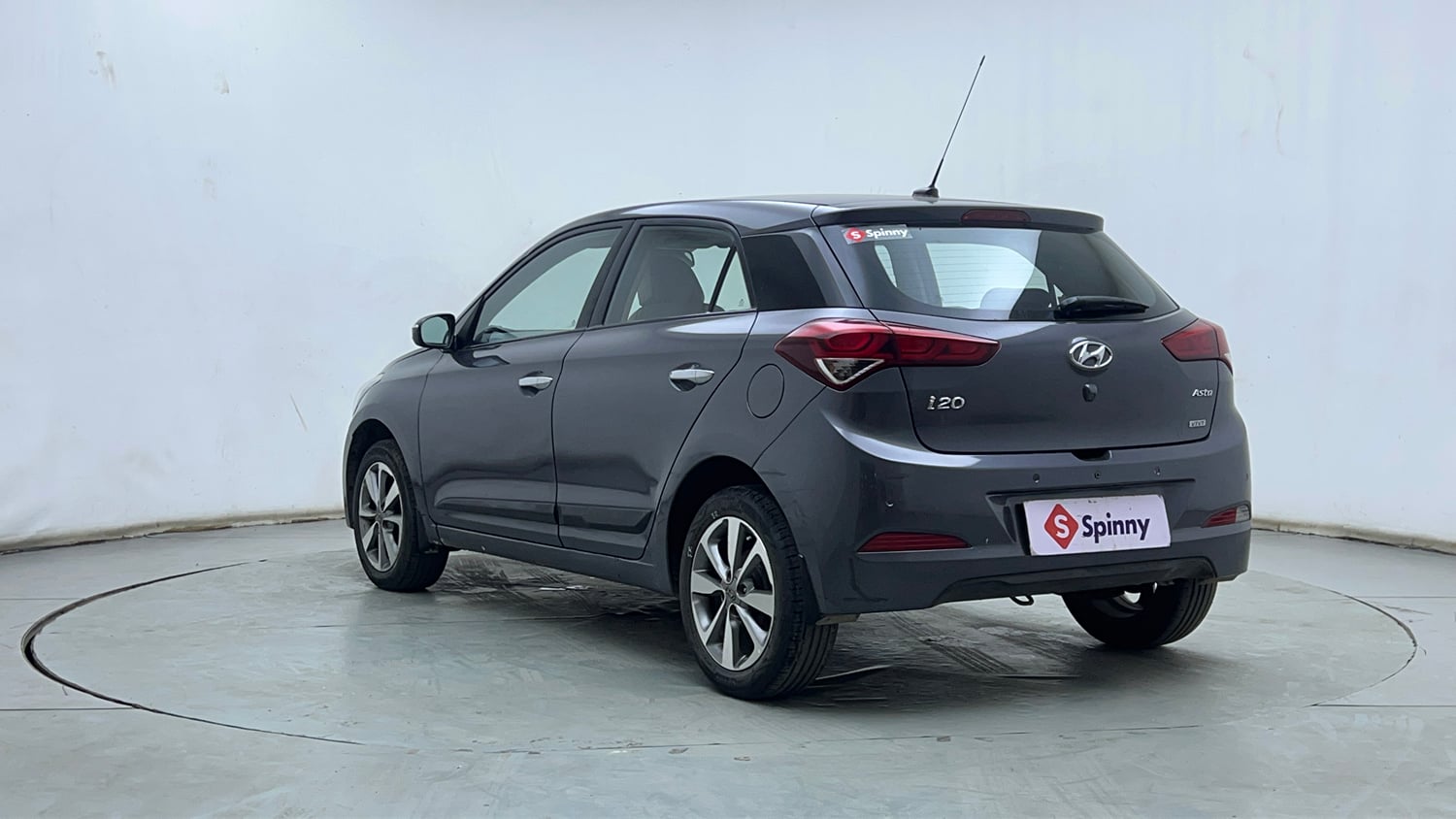 Used 2017 Hyundai Elite i20 Asta 1.2 Petrol Manual exterior LEFT REAR CORNER VIEW