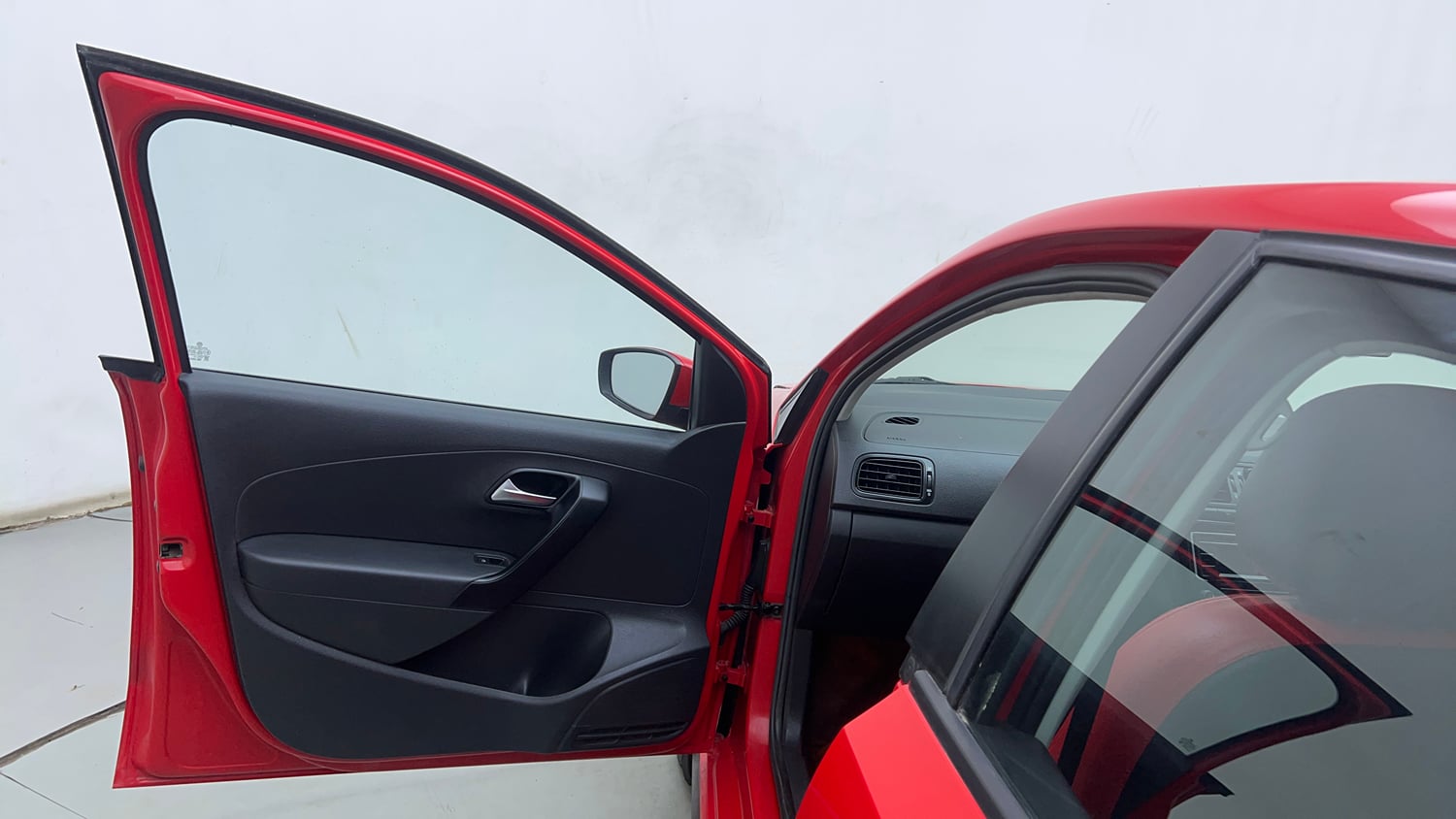 Used 2021 Volkswagen Polo Comfortline 1.0L MPI Petrol Manual interior LEFT FRONT DOOR OPEN VIEW