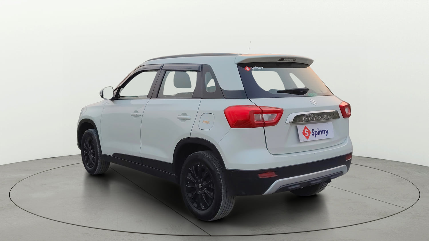 Used 2021 maruti-suzuki Vitara Brezza ZXi Petrol Manual exterior LEFT REAR CORNER VIEW