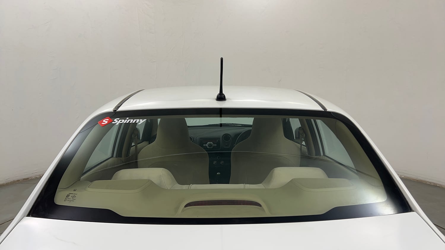 Used 2015 Honda Amaze 1.2 S i-VTEC Petrol Manual exterior BACK WINDSHIELD VIEW