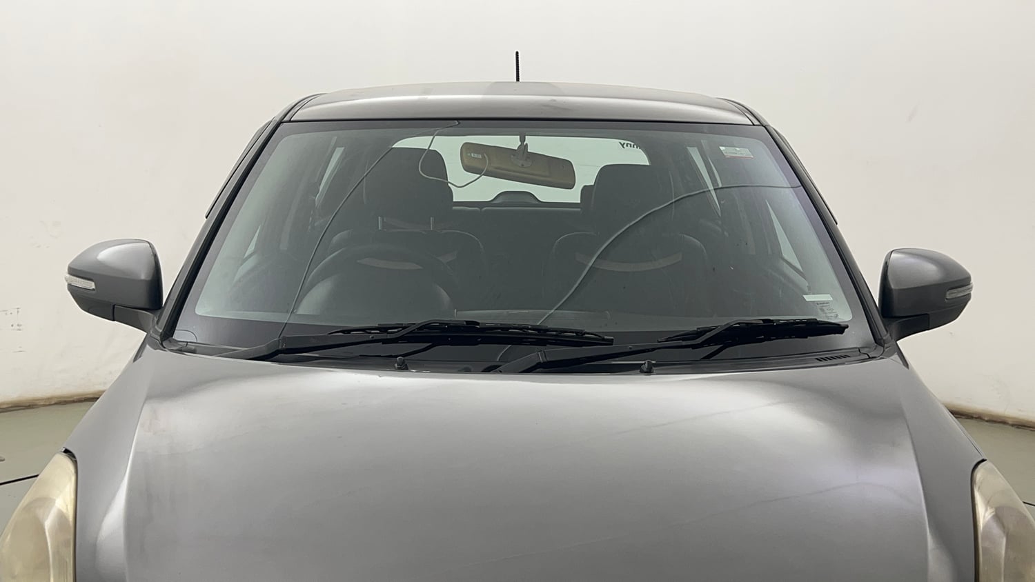 Used 2015 Maruti Suzuki Swift VXi Petrol Manual exterior FRONT WINDSHIELD VIEW