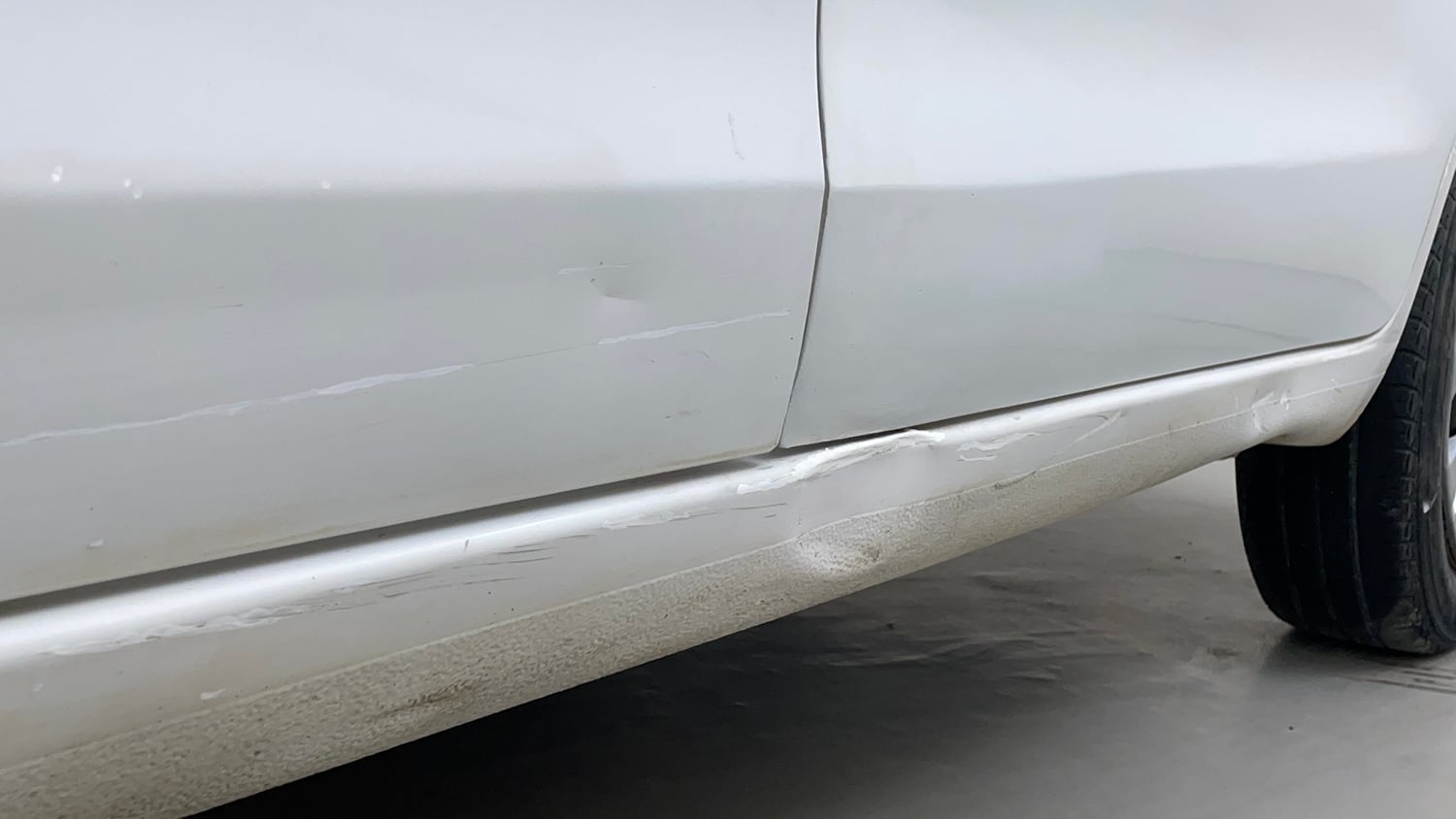Used 2013 Maruti Suzuki Ertiga Vxi Petrol Manual dents MINOR DENT