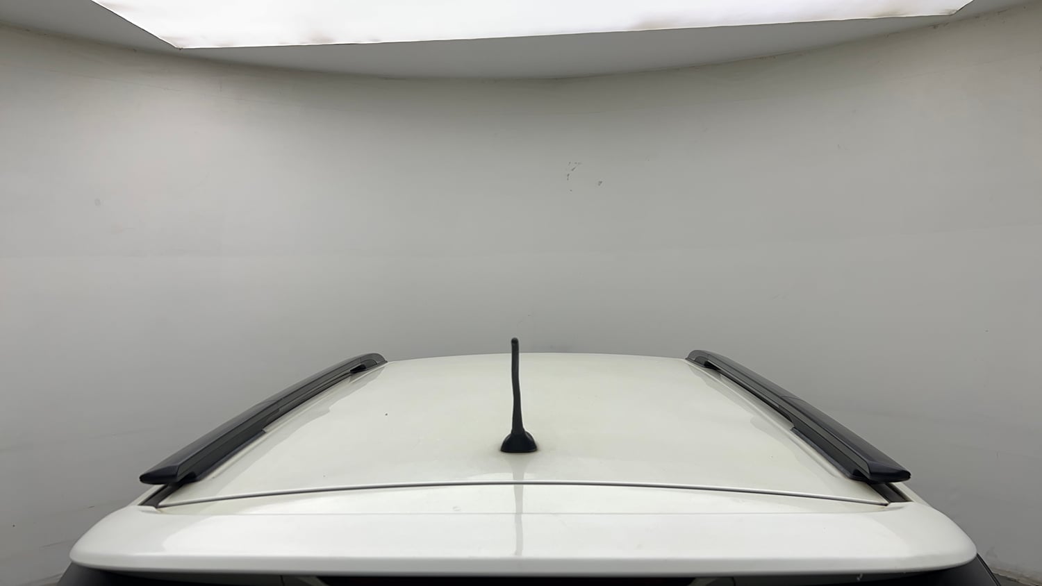 Used 2019 Mahindra XUV 300 1.2 W6 Petrol Manual exterior EXTERIOR ROOF VIEW