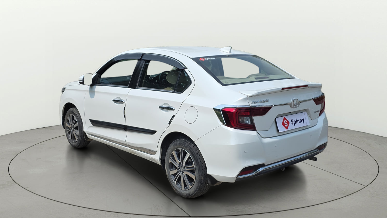 Used 2023 Honda Amaze VX 1.2 Petrol MT Petrol Manual exterior LEFT REAR CORNER VIEW