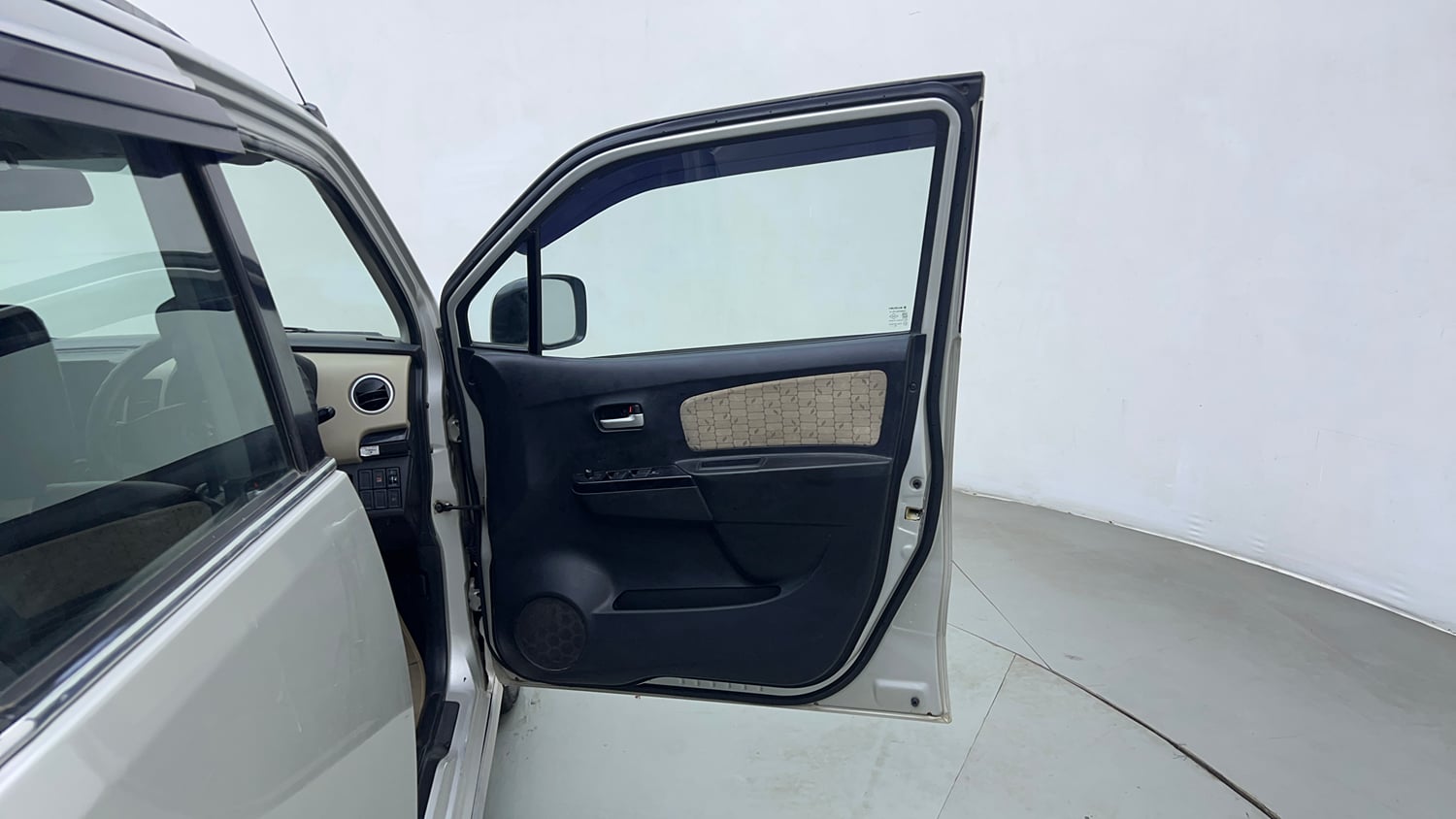 Used 2018 Maruti Suzuki Wagon R VXI+ (O) Petrol Manual interior RIGHT FRONT DOOR OPEN VIEW