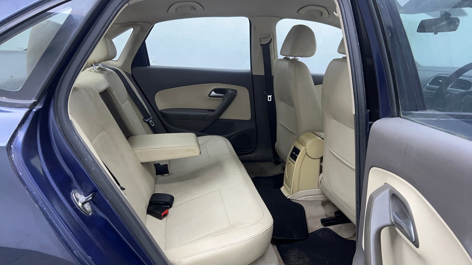 Used 2015 Volkswagen Vento Highline Diesel Diesel Manual interior RIGHT SIDE REAR DOOR CABIN VIEW