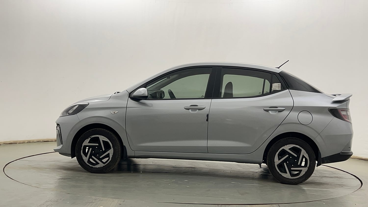 Used 2023 Hyundai Aura S 1.2 Petrol Petrol Manual exterior LEFT SIDE VIEW
