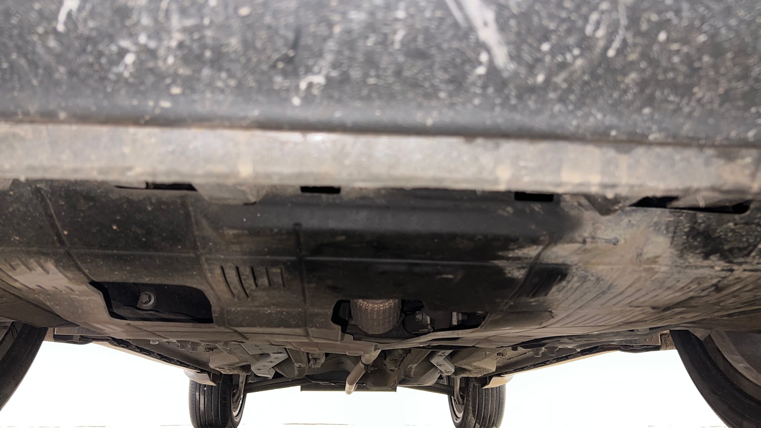 Used 2021 Jeep Compass Model S (O) 1.4 Petrol DCT Petrol Automatic extra FRONT LEFT UNDERBODY VIEW
