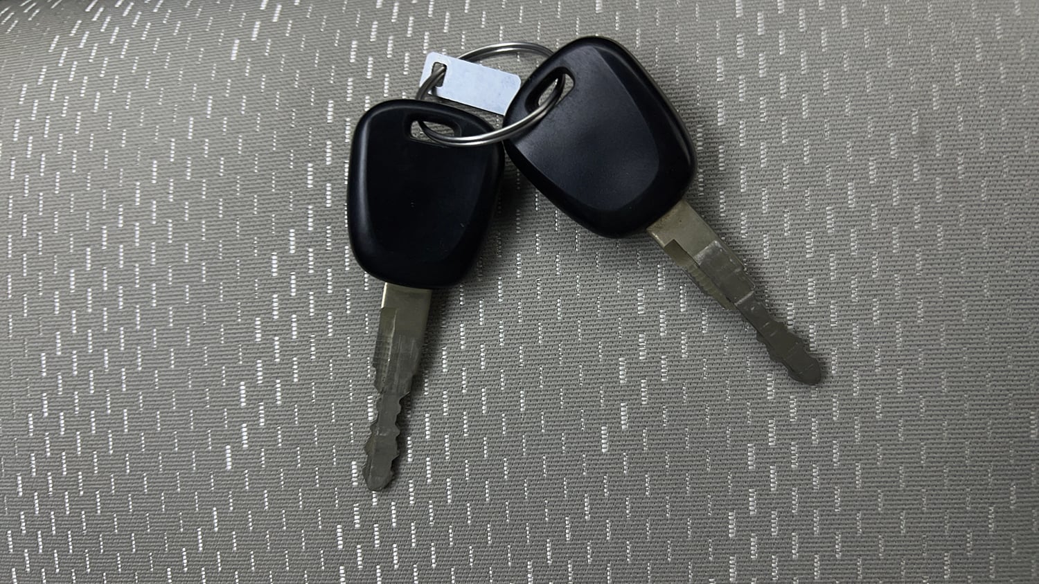Used 2025 Maruti Suzuki Wagon R LXI 1.0 CNG Cng Manual extra CAR KEY VIEW