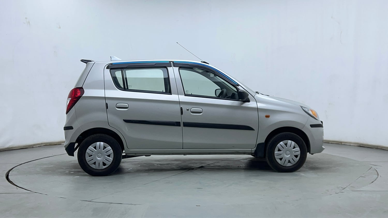 Used 2022 Maruti Suzuki Alto 800 VXi Petrol Manual exterior RIGHT SIDE VIEW