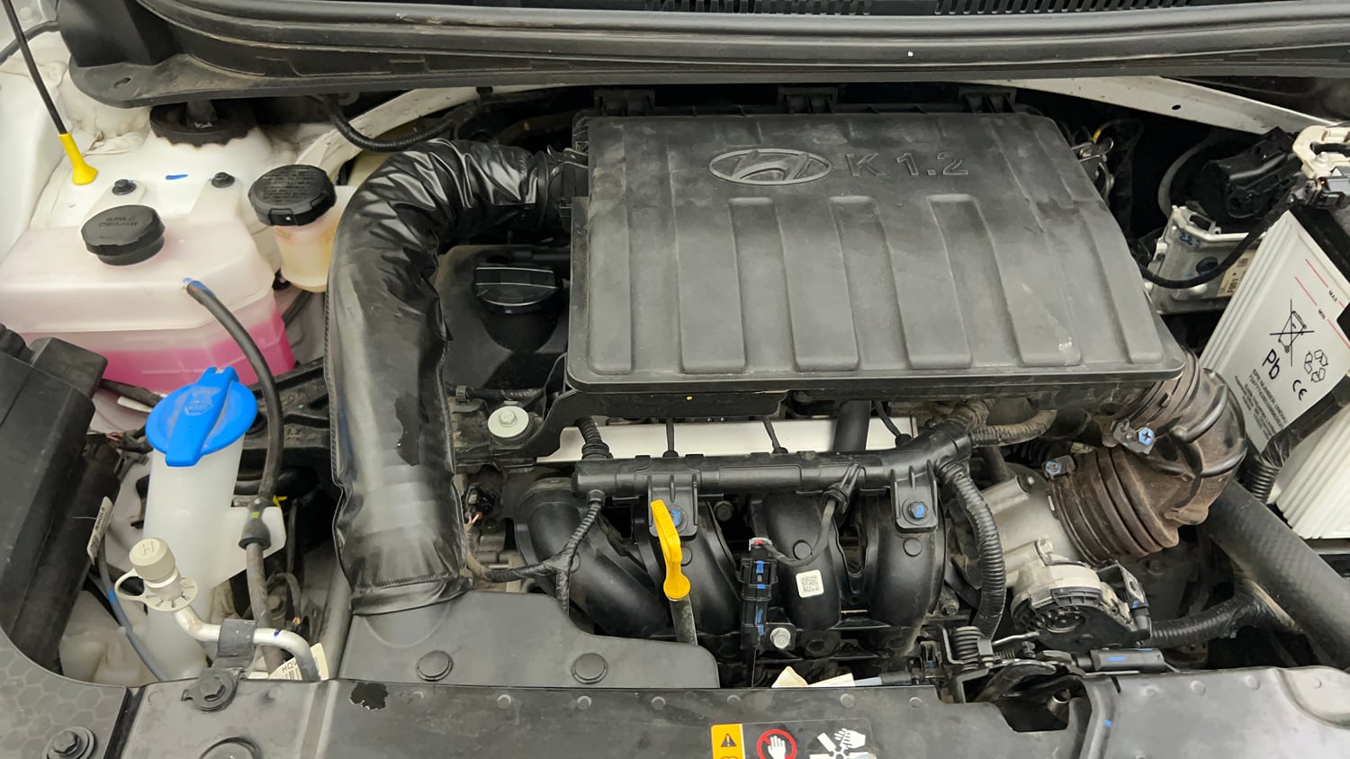 Used 2025 Hyundai Grand i10 Nios Magna 1.2 Kappa Petrol Manual engine ENGINE RIGHT SIDE VIEW