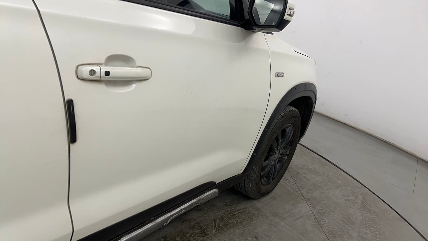 Used 2019 Maruti Suzuki Vitara Brezza [2016-2020] ZDi Plus Diesel Manual dents MINOR SCRATCH