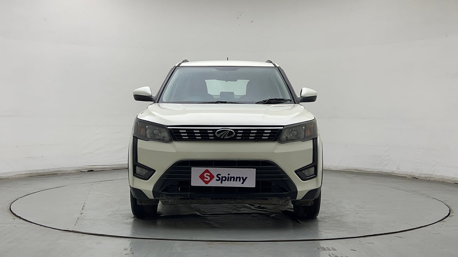 Used 2019 Mahindra XUV 300 1.2 W6 Petrol Manual exterior FRONT VIEW